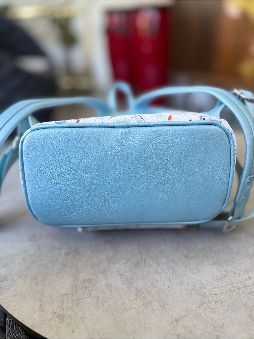 Loungefly DisneyParks Olaf Mini Backpack - Light Blue & White - Picture 5 of 7